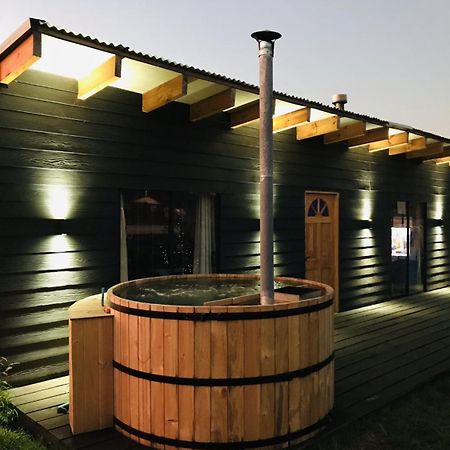 Cabanas Aires De Huerquehue パンギプジ エクステリア 写真